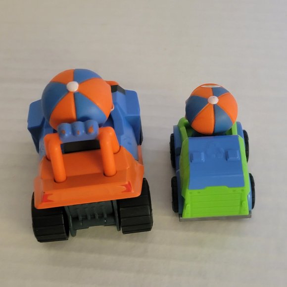 2 Blue Orange Green Blippi Figures Cars Truck Vehicle 2019 2020 Toy - Picture 3 of 11